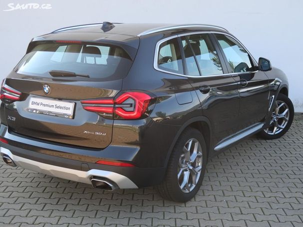 BMW X3 xDrive 210 kW image number 2