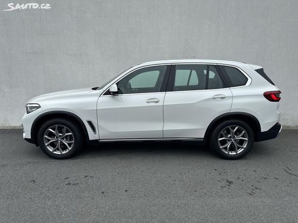 BMW X5 xDrive40i xLine 250 kW image number 3