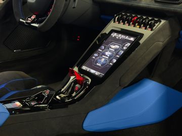 Car image 48