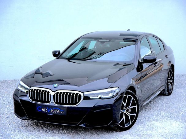 BMW 545 e xDrive 290 kW image number 2