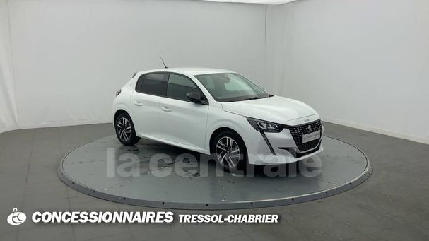 Peugeot 208 PureTech 100 Allure 74 kW image number 2