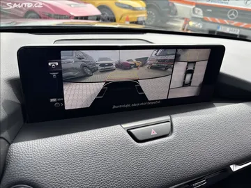 Car image 46