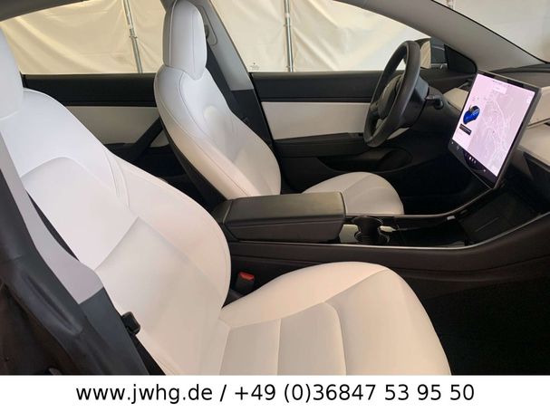 Tesla Model 3 AWD 366 kW image number 5