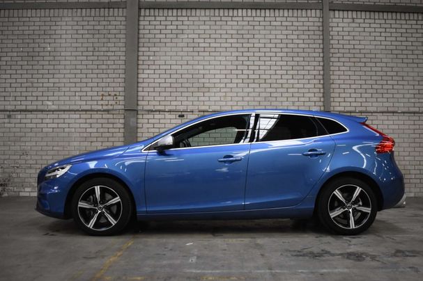 Volvo V40 T3 112 kW image number 6