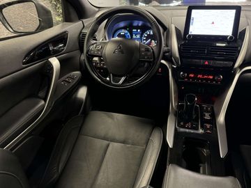 Car image 37