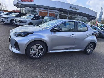 Car image 2