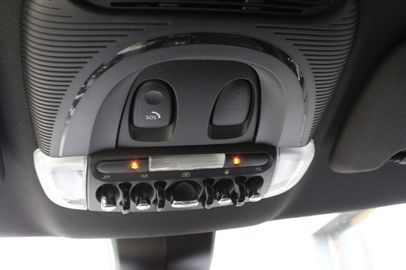 Car image 48