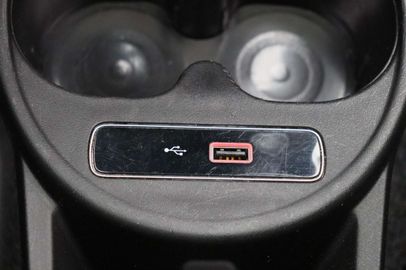 Car image 38