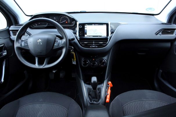 Peugeot 208 1.6 BlueHDi 55 kW image number 4