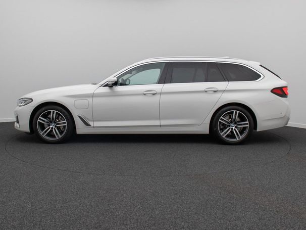 BMW 530 Touring Luxury Line 215 kW image number 15