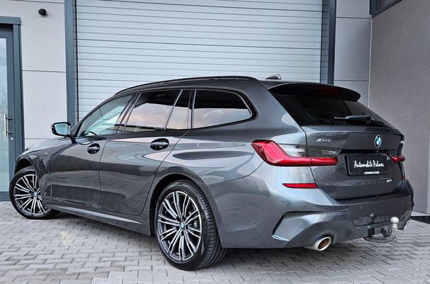 BMW 330 e Touring M Sport xDrive 215 kW image number 5