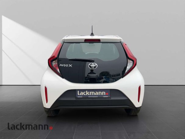 Toyota Aygo X 1.0 VVT-i 53 kW image number 6