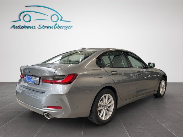 BMW 330 e xDrive 215 kW image number 4