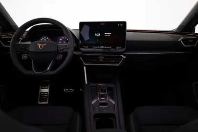 Car image 30