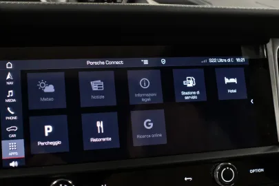 Car image 21