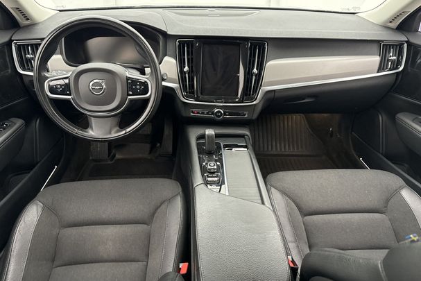 Volvo V90 B4 AWD Momentum 145 kW image number 17