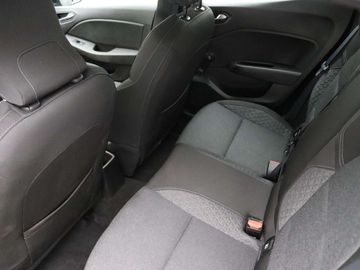 Car image 30