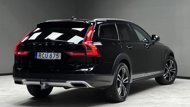 Volvo V90 Cross Country D4 AWD Pro Inscription 140 kW image number 22