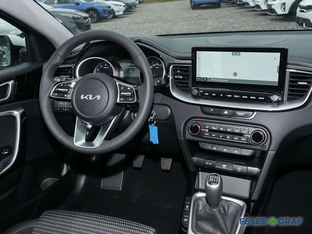 Kia Ceed 1.5 Vision 103 kW image number 2