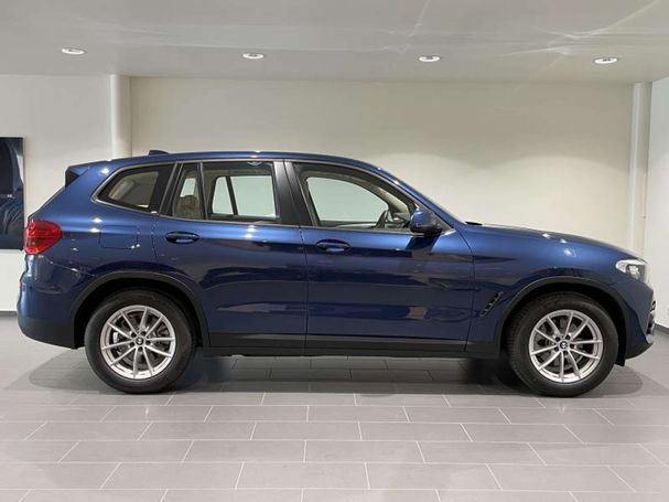 BMW X3 xDrive 140 kW image number 2