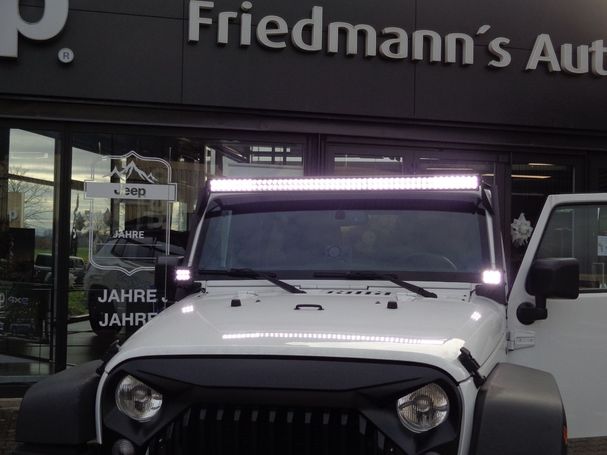 Jeep Wrangler Unlimited 3.6 V6 209 kW image number 16