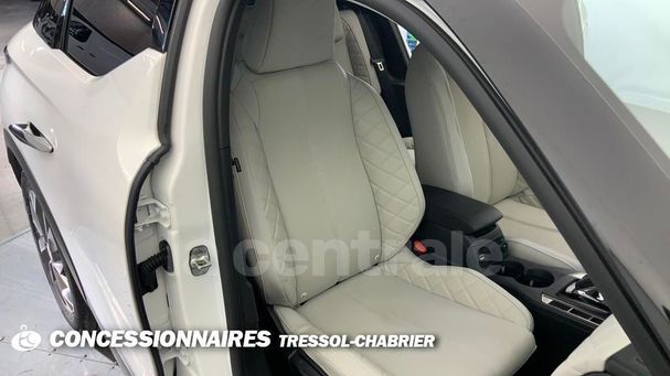 DS Automobiles 3 Crossback E-Tense Grand Chic 100 kW image number 20