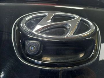 Car image 43