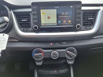 Car image 21