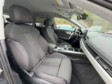 Car image 37