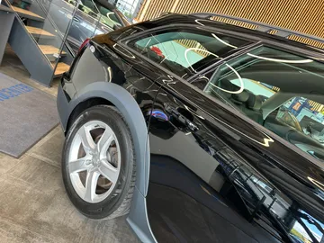 Car image 41
