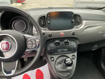 Car image 17