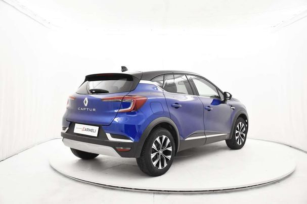 Renault Captur TCe 90 Techno 67 kW image number 2