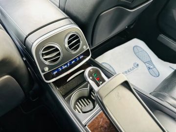 Car image 37