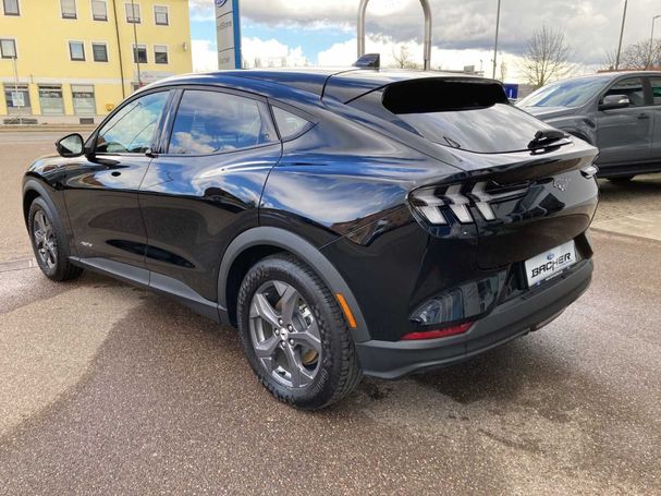 Ford Mustang Mach-E Standard Range 198 kW image number 7