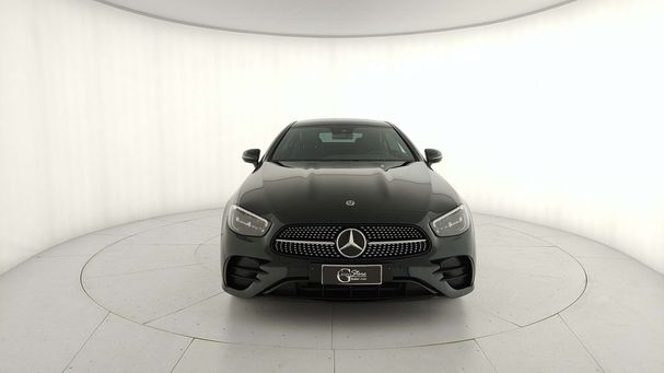 Mercedes-Benz E 300 195 kW image number 2