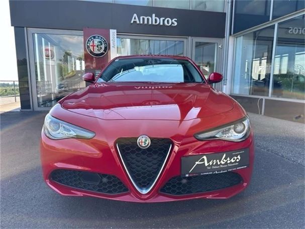 Alfa Romeo Giulia 2.2 Super 118 kW image number 2