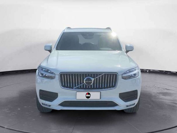 Volvo XC90 B5 AWD Momentum 173 kW image number 8