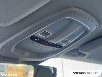 Car image 40