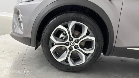 Car image 20