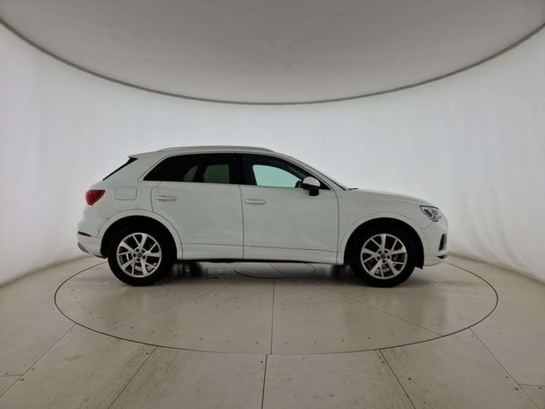 Audi Q3 35 TDI S tronic S-line 110 kW image number 2