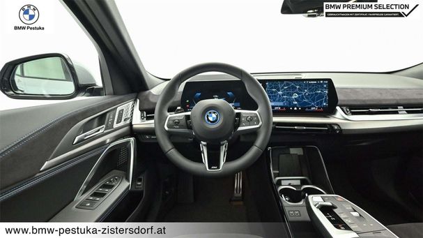 BMW iX2 xDrive30 225 kW image number 6