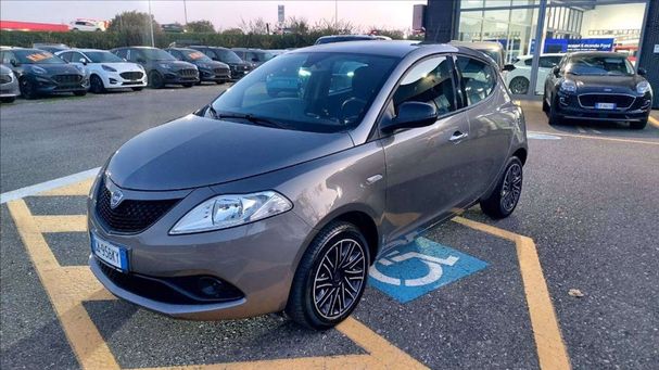 Lancia Ypsilon 51 kW image number 1