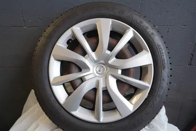 Car image 37