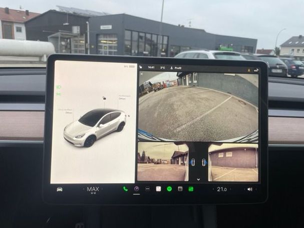 Tesla Model Y Performance AWD 393 kW image number 14