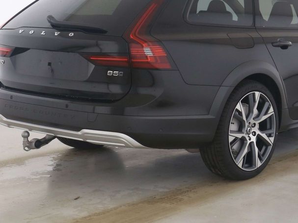 Volvo V90 Cross Country AWD B5 173 kW image number 9