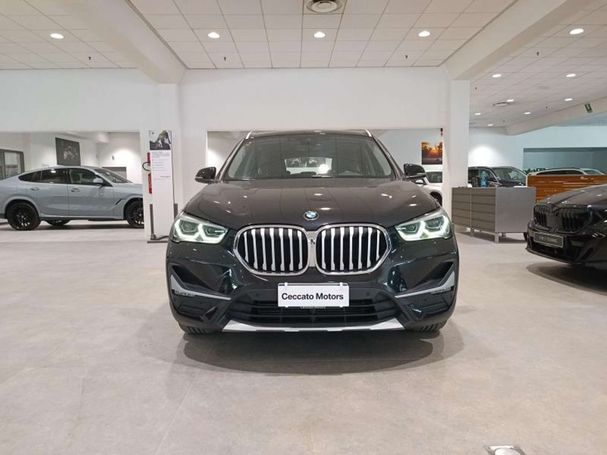 BMW X1 xDrive18d xLine 110 kW image number 2