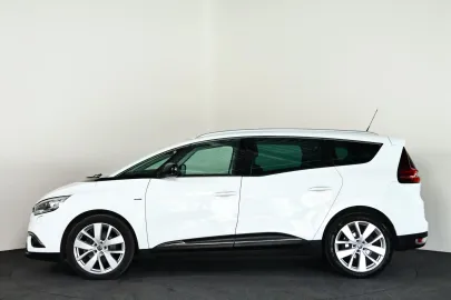 Car image 30
