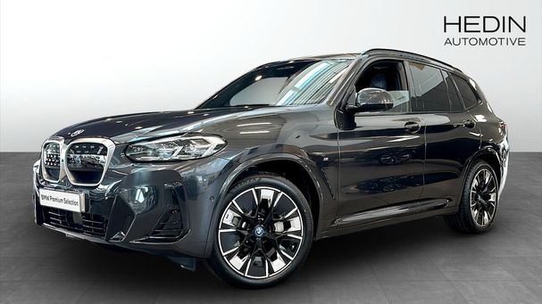 BMW iX3 M Sport 210 kW image number 1