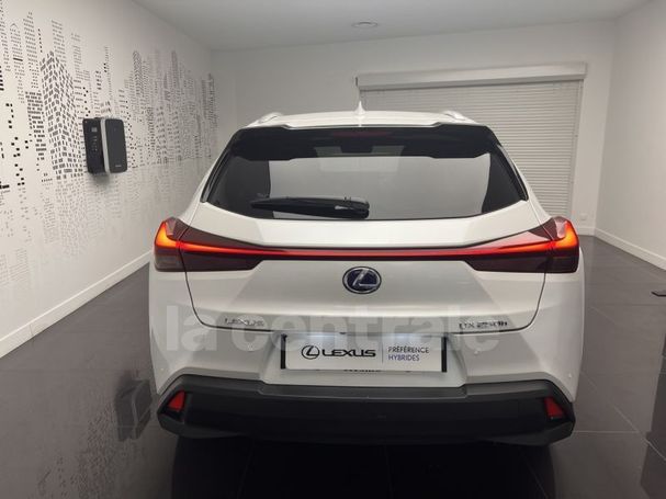 Lexus UX 135 kW image number 4