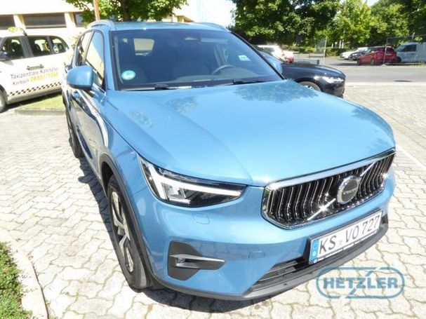 Volvo XC40 B4 Plus DKG 145 kW image number 2